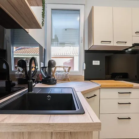 Saluto Al Sole * Zadar